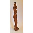 Statueta din lemn Femeia cu ulciorul